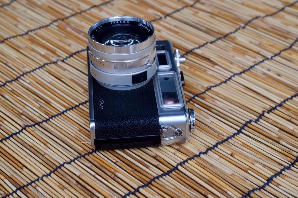 Yashica Electro 35 GSN COLOR YASHINON DX 45MM. F1.7