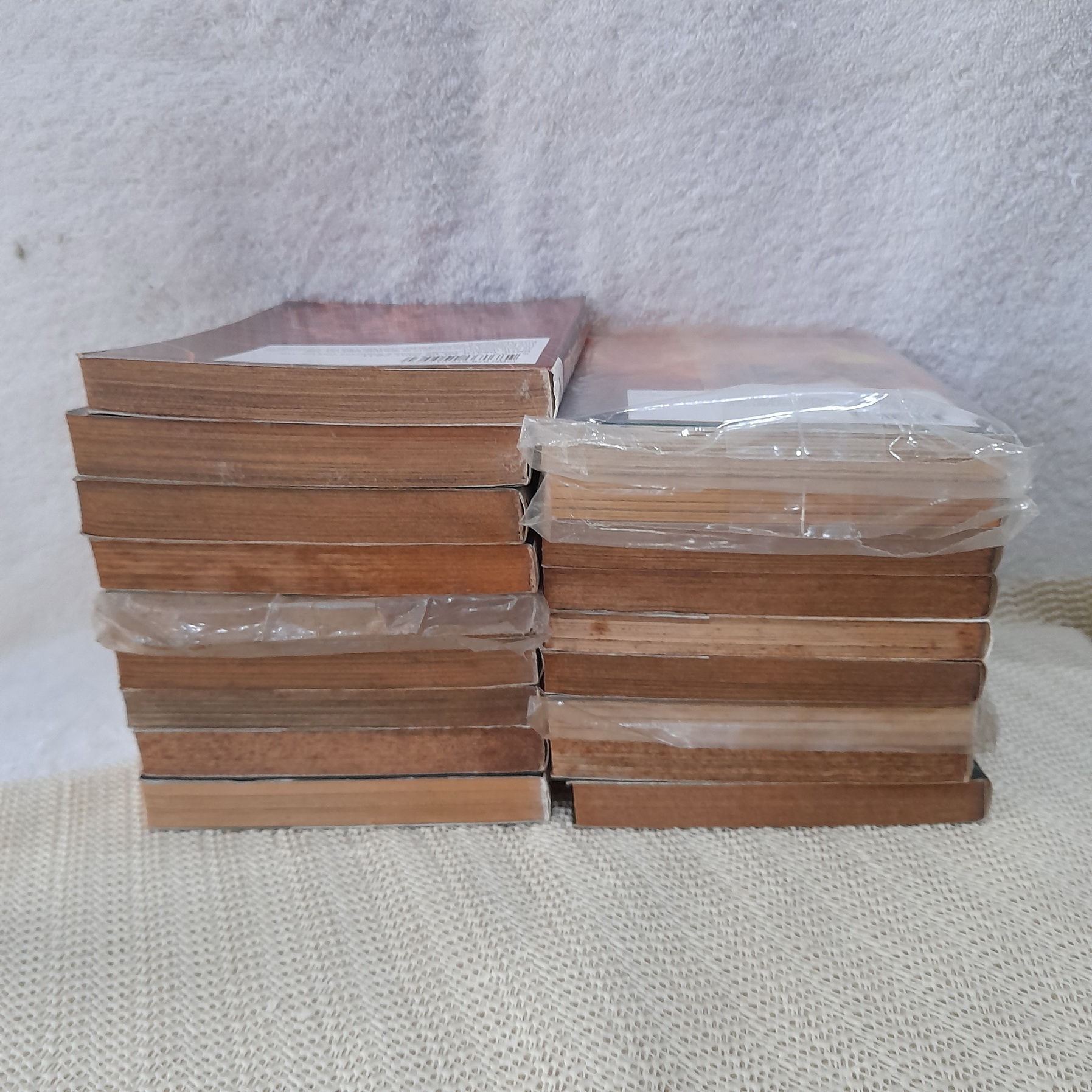 เนตรปริศนาล่าทรชน 1-23 ไม่จบ / * ขาดเล่ม 5,7,12,19,22,24-26