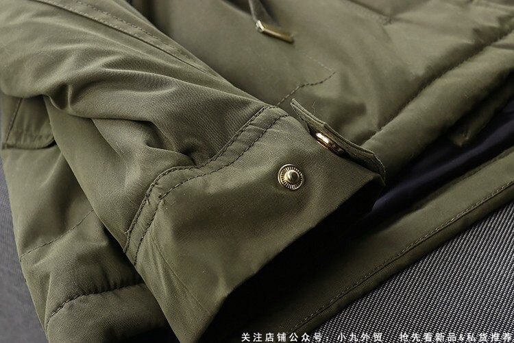 Forever21 เสื้อโค้ทฮู้ดกันหนาว เสื้อปาร์กา parka สีเขียว แต่งเฟอร์ แบรนด์ FOREVER21 เขียว