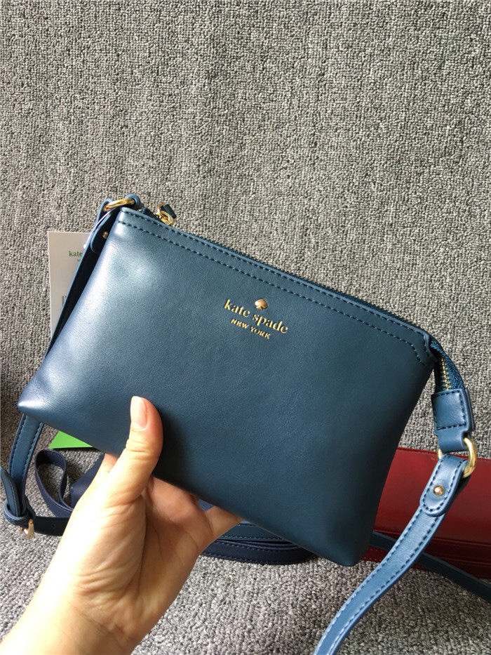 กระเป๋า หนังสะพายข้าง KATE SPADE สีน้ำเงินคราม หนังเนื้อละเอียด หรู งานแบรนด์เนมแท้ 100% คะ 4สี :ดำ/น้ำเงินกรม/น้ำเงินคราม/แดง size 20*14*3.5cm
