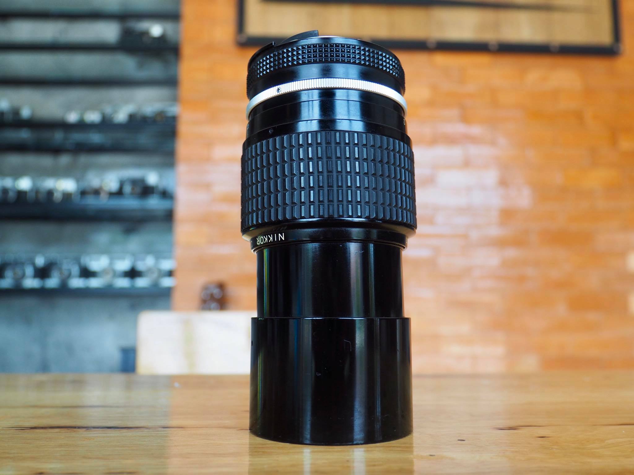 NIKON NIKKOR 200MM.F4 AI MOUNT