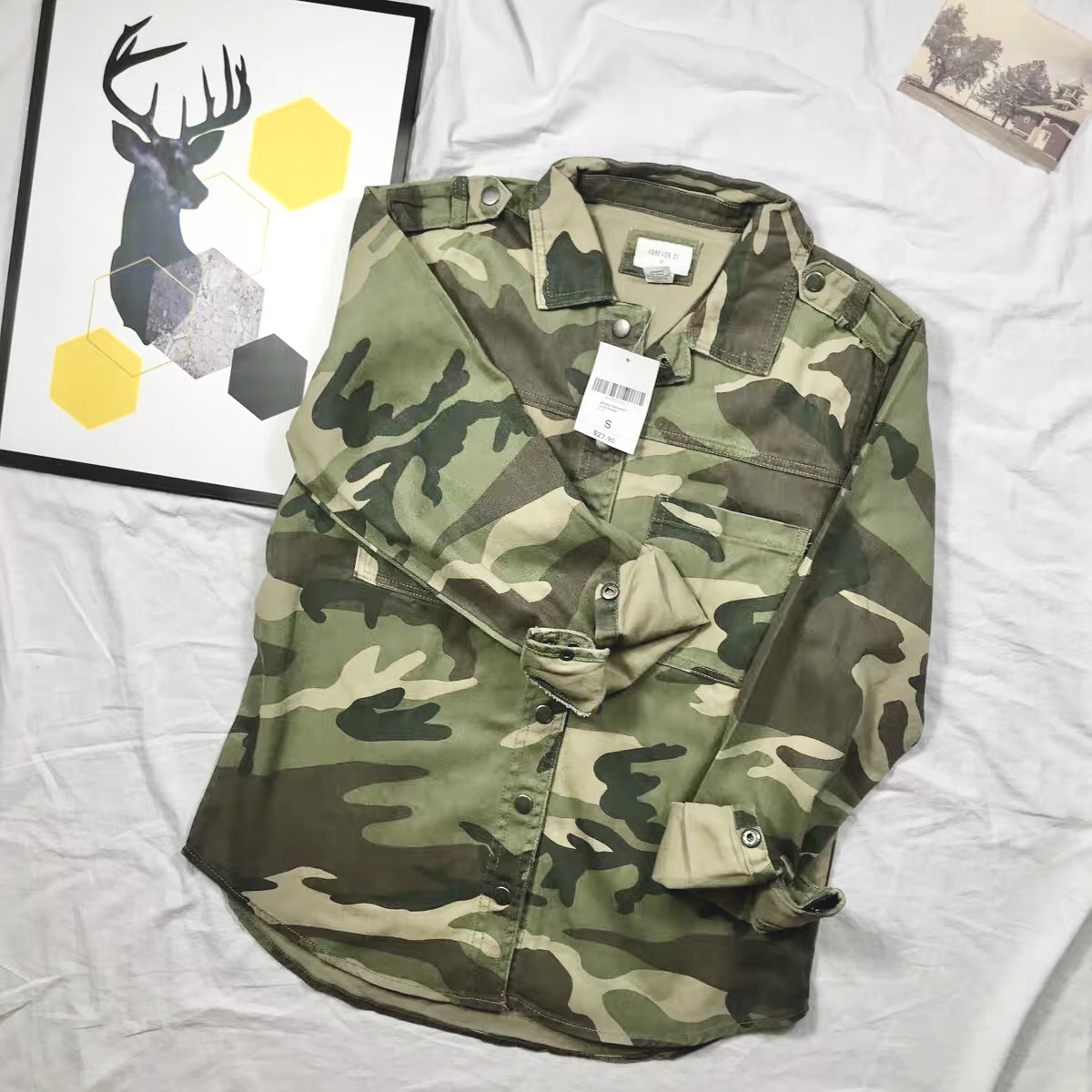 Forever21 เสื้อทหาร เสื้อคลุม สีลายพรางทหาร เสื้อนอก งานสวย เท่ห์มากคะ Forever21 ลายพราง