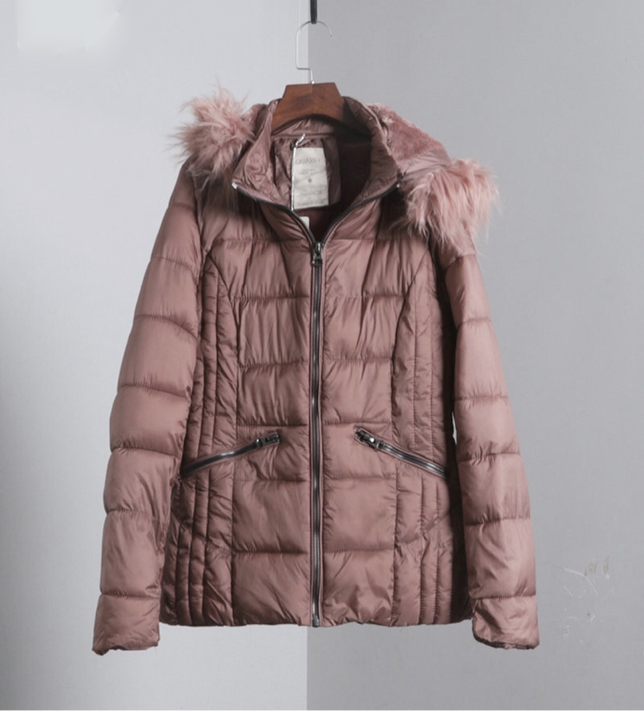 MAREZZI เสื้อกันหนาว เสื้อฮู้ดเฟอร์ บุนวมอุ่น แบรนด์ Marezzi (padded puffer coat) ดำ