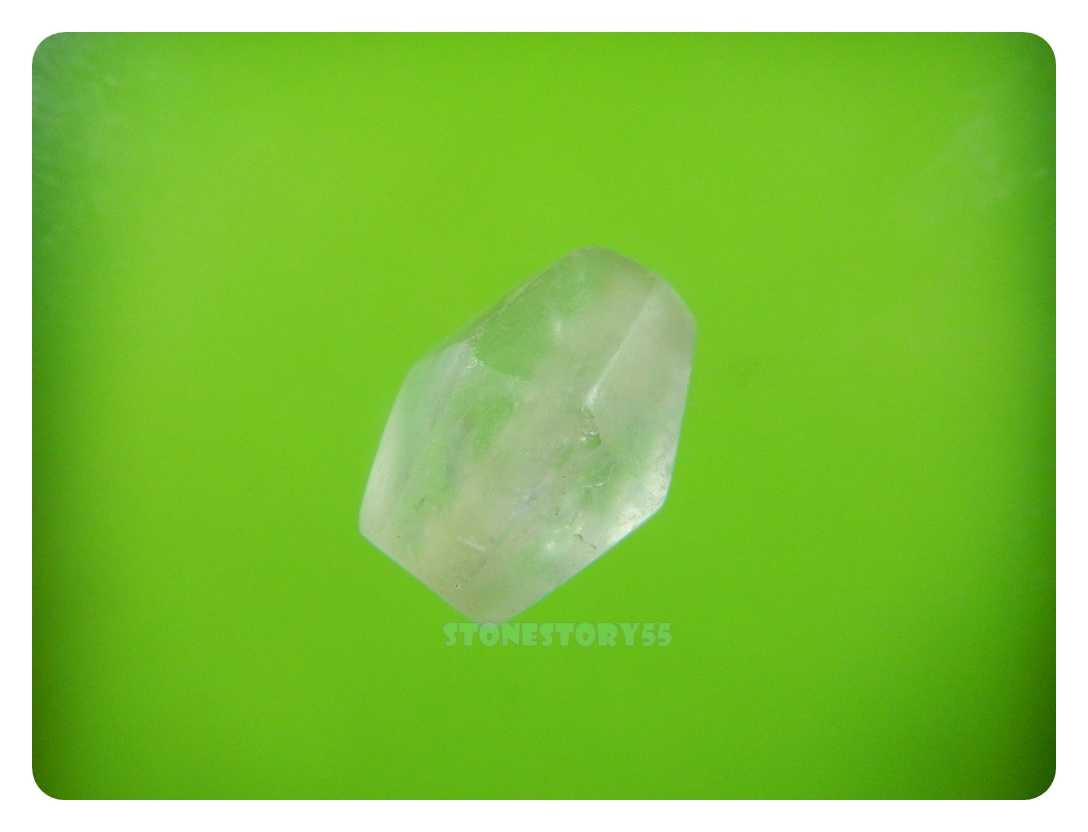 ลูกปัดกระบี่ น้ำค้าง(ขายแล้ว)