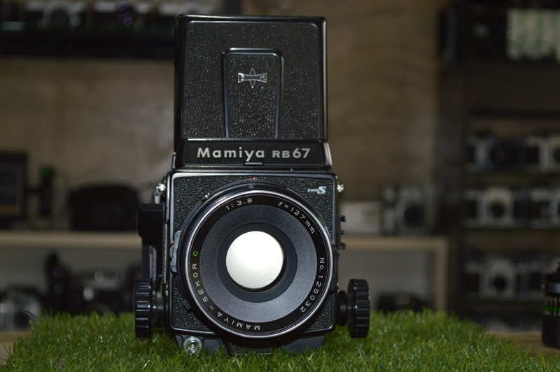 MAMIYA RB67 PRO S MAMIYA SEKOR C 127MM. F3.8