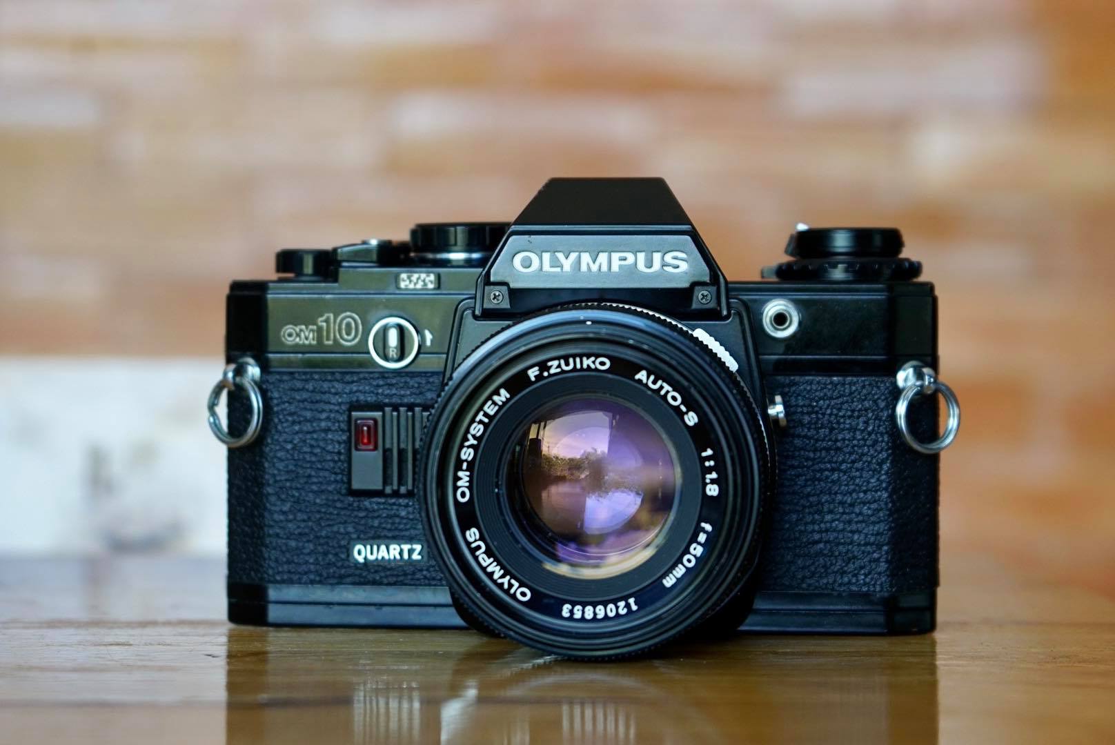 OLYMPUS OM10 OLYMPUS OM SYSTEM F. ZUIKO AUTO S 50MM. F1.8
