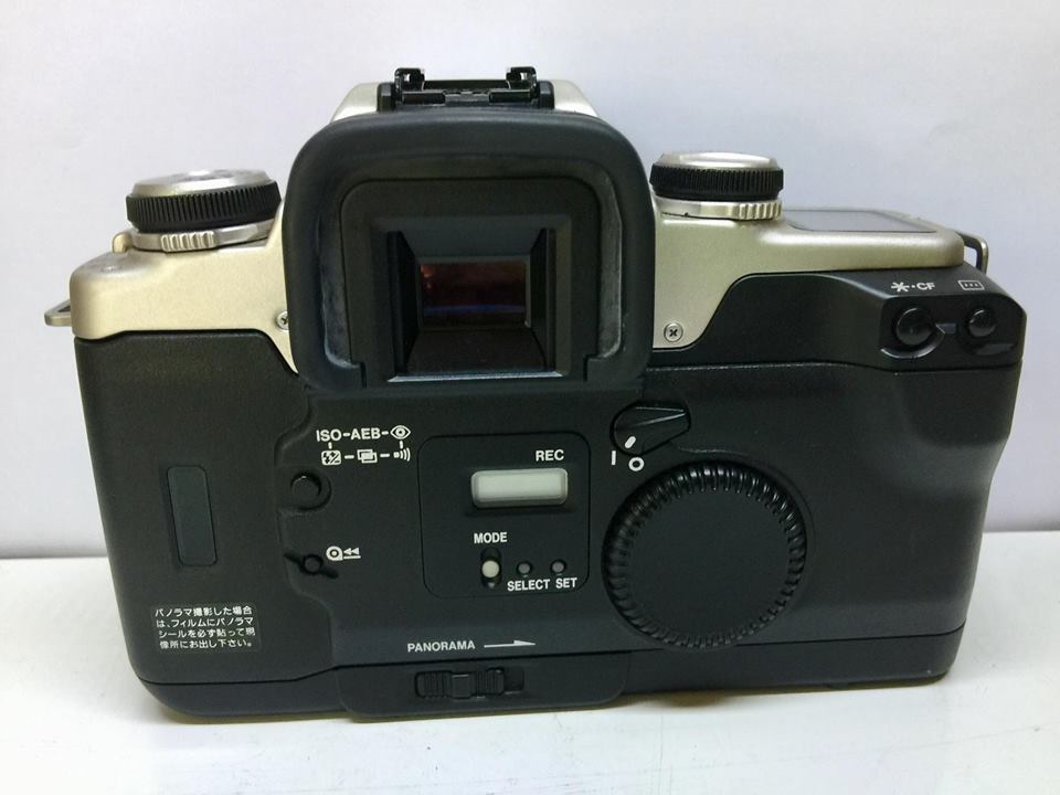 CANON EOS 55