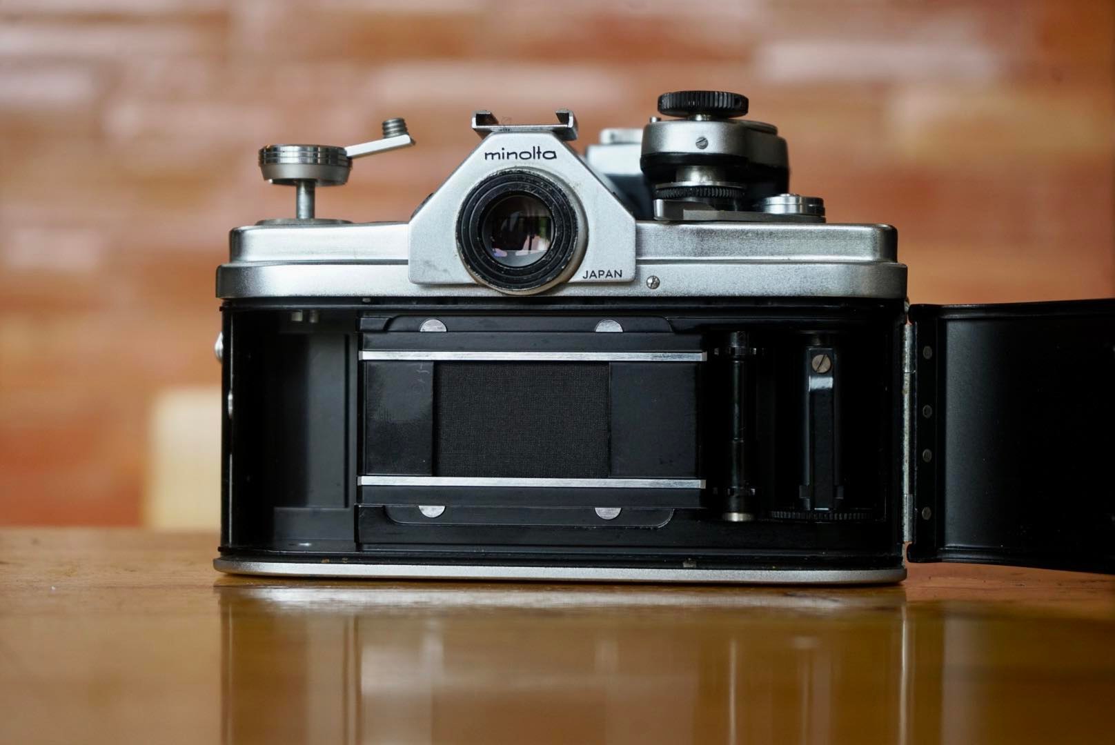 MINOLTA SR-3+MINOLTA AUTO ROKKOR-PF 55MM.F1.8+MINOLTA METER 2