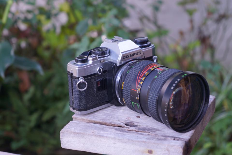 OLYMPUS OM-10 TOYO OPTICS MC ZOOM 28-80MM.F3.5 MACRO