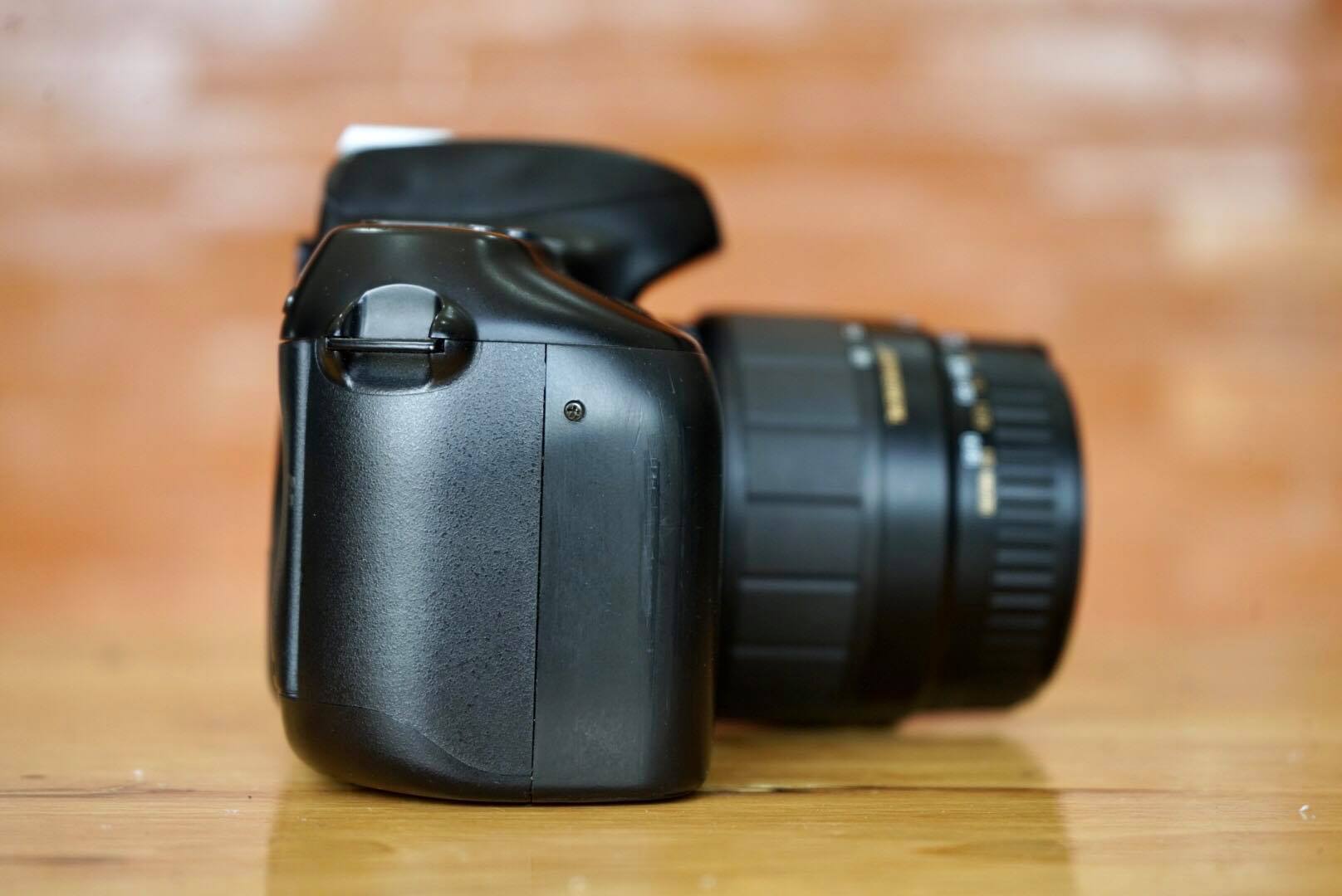Nikon F50 + sigma zoom 28-80mm f3.5-5.6