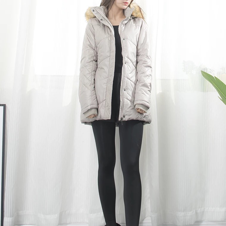 เสื้อกันหนาว ฮูท กันหนาวฮูทเฟอร์ สีเทาอ่อน บุนวมอุ่น แบรนด์เนม เยอรมัน MANGUUN COLLECTION ขนเฟอร์น้ำตาลอ่อน ฟูใหญ่นุ่ม (หมวกฮูท&เฟอร์ ถอดได้ทุกจุดคะ) งาน สวยหรู มากคะ S/M/L/XL/XXL