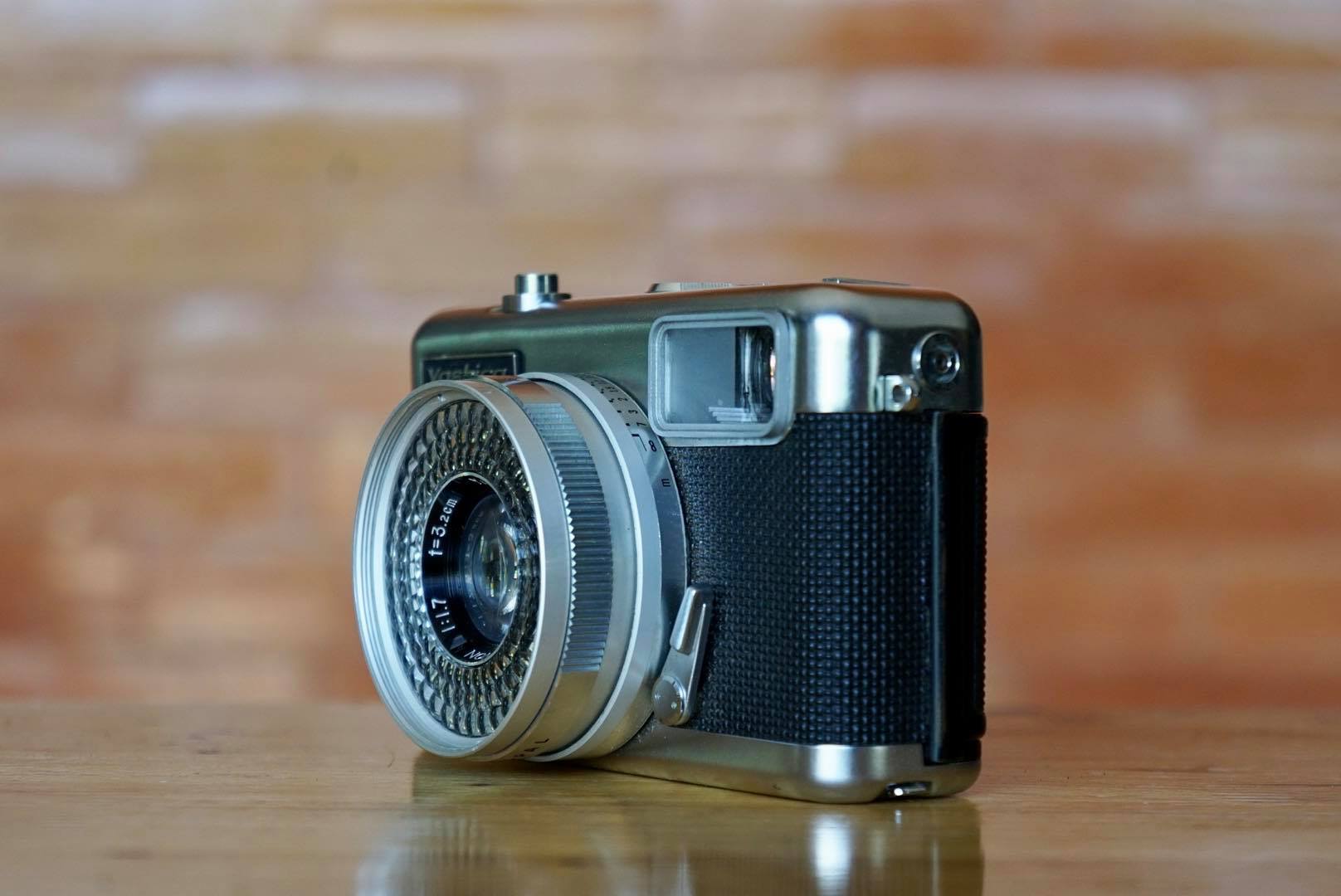 YASHICA HALF 17 YASHICA YASHINON 32MM.F1.7