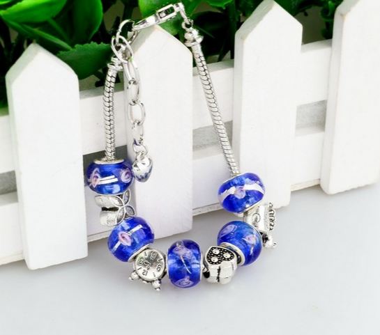 สร้อยข้อมือ Diy สไตล์ Pandora สร้อยข้อมือ วัยรุ่น ผู้หญิง Hand made แต่ง ไอเท็ม หัวใจ ดอกไม้ นาฬิกา สีิเงิน ร้อยสลับ Glass Beads สีน้ำเงิน 195048