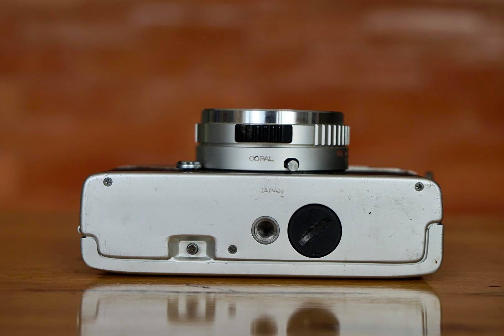 KONICA C35 Flash matic