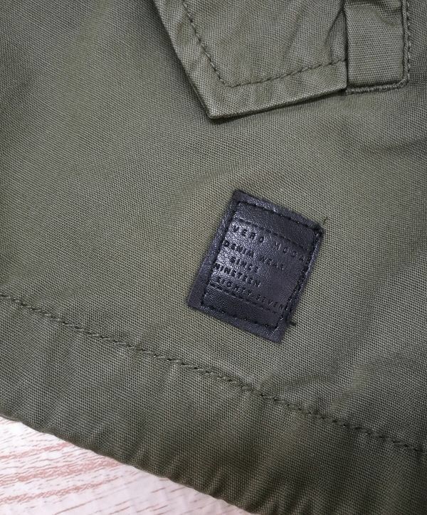 Vera moda เสื้อฮู้ดทหาร เสื้อคลุม สีเขียว หมวกฮู้ด เสื้อปาร์กา เสื้อ นอก งานแบรนด์ VERA MODA งานสวยเท่ห์มากคะ Size M/L/XL เขียว