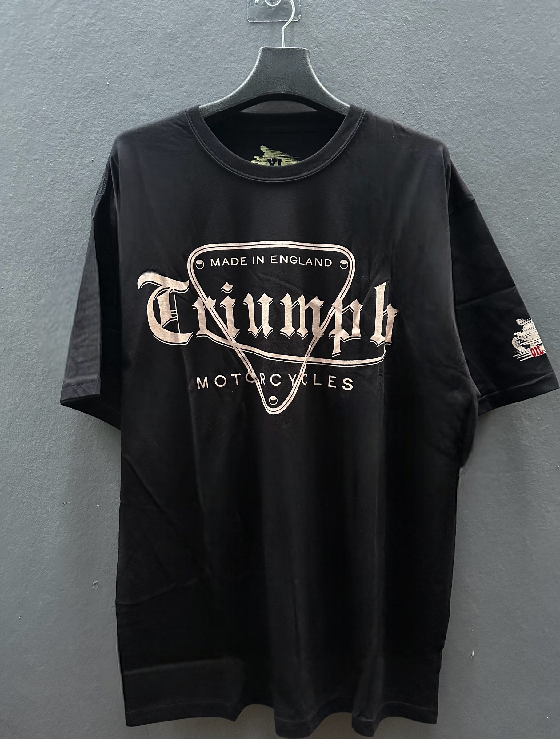 Oil leak เสื้อยืดแขนยาว คอกลม เสื้อยืด Triumph สีดำ ลายกะโหลก bakers field triumph cycle shop ผู้ชาย แบรนด์ OIL LEAK Size M/L/XL สำเนา สำเนา สำเนา สำเนา ดำ