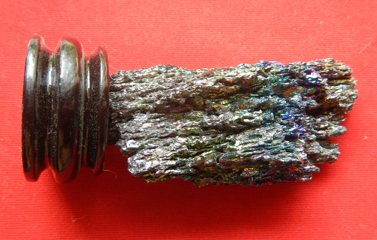 ผลึกหินสีรุ้ง(ขายแล้วครับ)