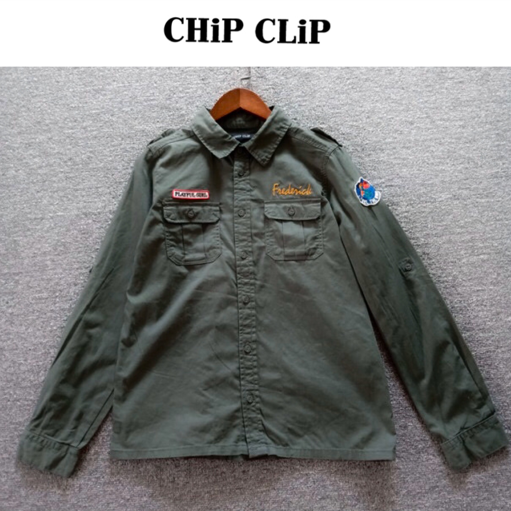 Chip clip เสื้อเขียวทหาร เสื้อนอก เสื้อเชิ้ตเขียวทหาร แนวทหาร แบรนด์CHIP CLIP (Japan) แพทเทินสวย เท่ห์มาก คะ สำเนา สำเนา เขียว