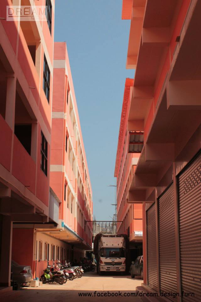 หอพักรุ่งอนันต์ ตั้งอยู่ใกล้นิคมอุตสาหกรรม 304 จ.ปราจีนบุรี