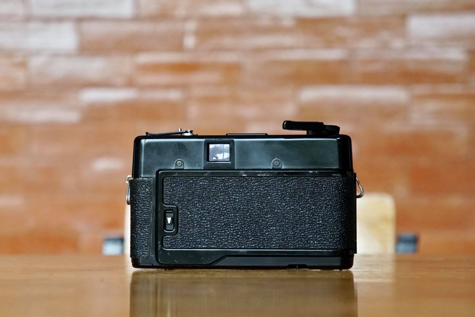YASHICA FLASHER