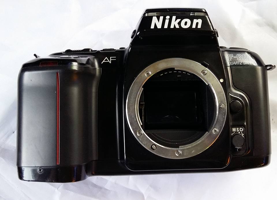 NIKON F-601