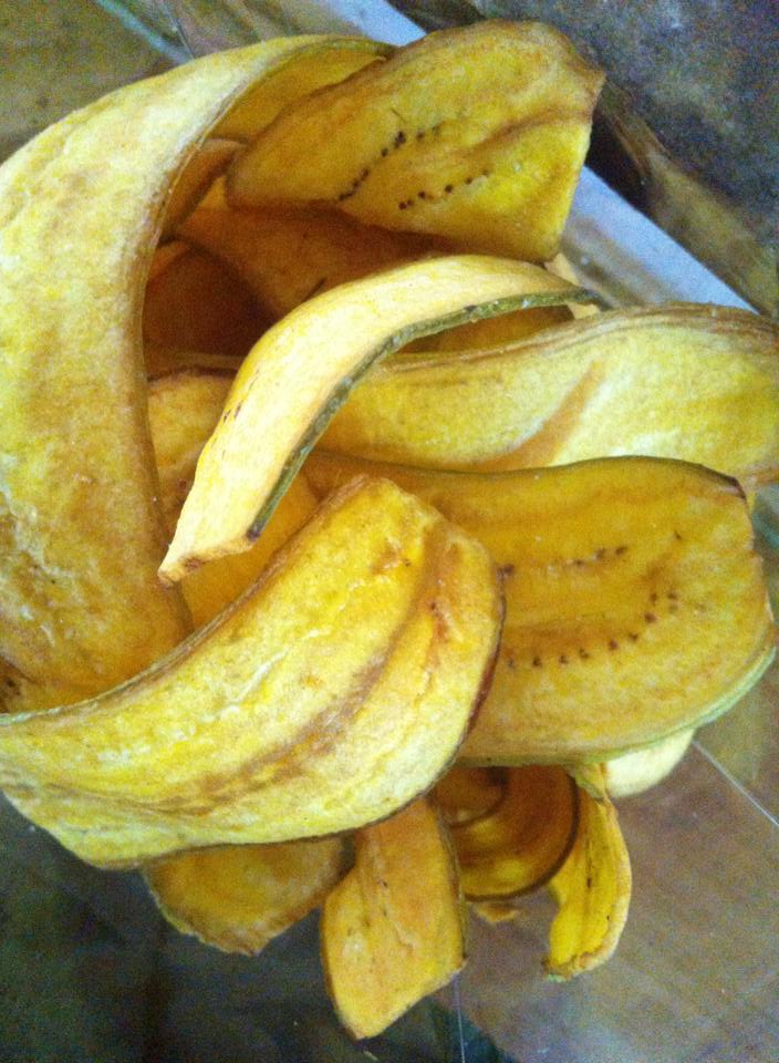 กล้วยกระทบเปลือกอบเกลือ (230g.)