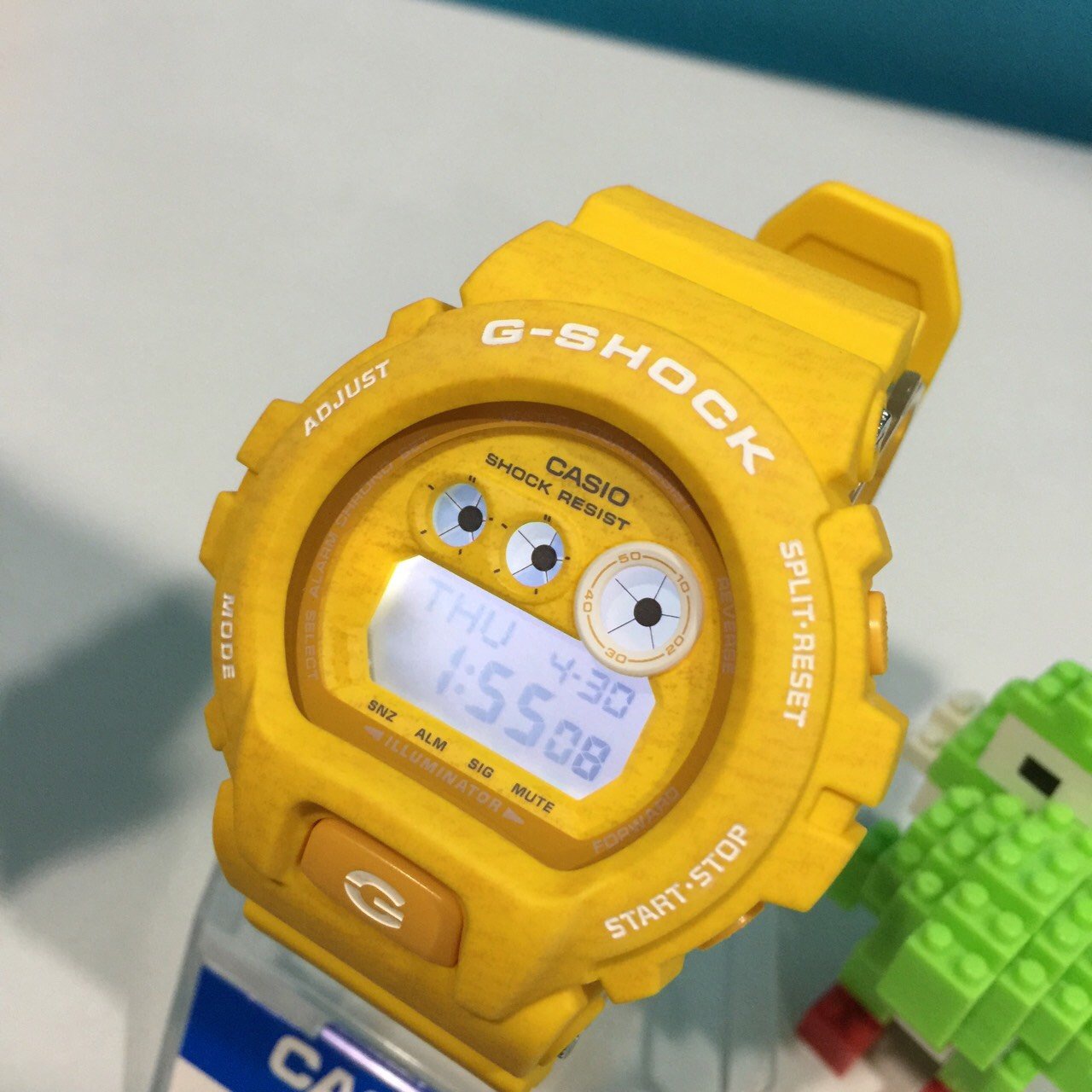 美品】カシオ G-SHOCK GD-X6900HT ヘザードカラー イエロー CASIO G 美品】カシオ G-SHOCK GD-X6900HT ヘザードカラー イエロー CASIO G