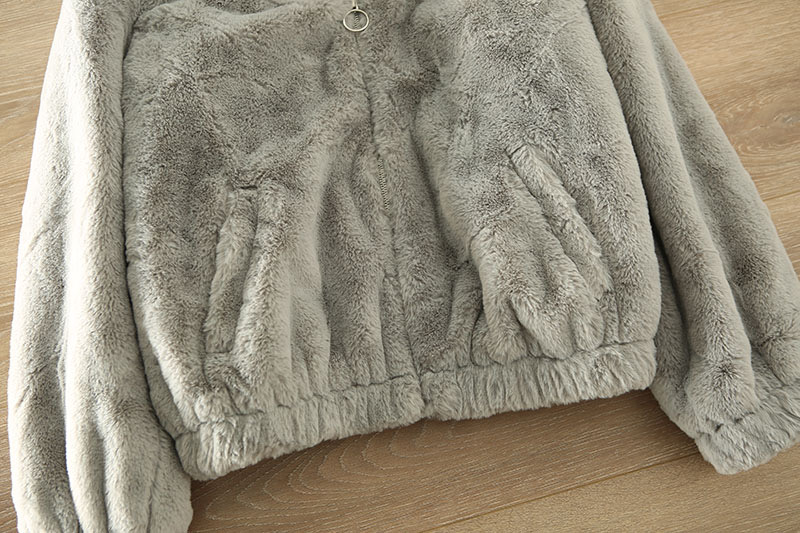 915 เสื้อเฟอร์กันหนาว หมวกฮู้ด เสื้อขน Fluffy coat แบรนด์ New look 915สำเนา เทา