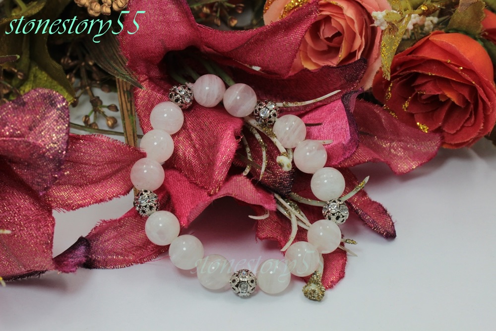 มูนสโตน