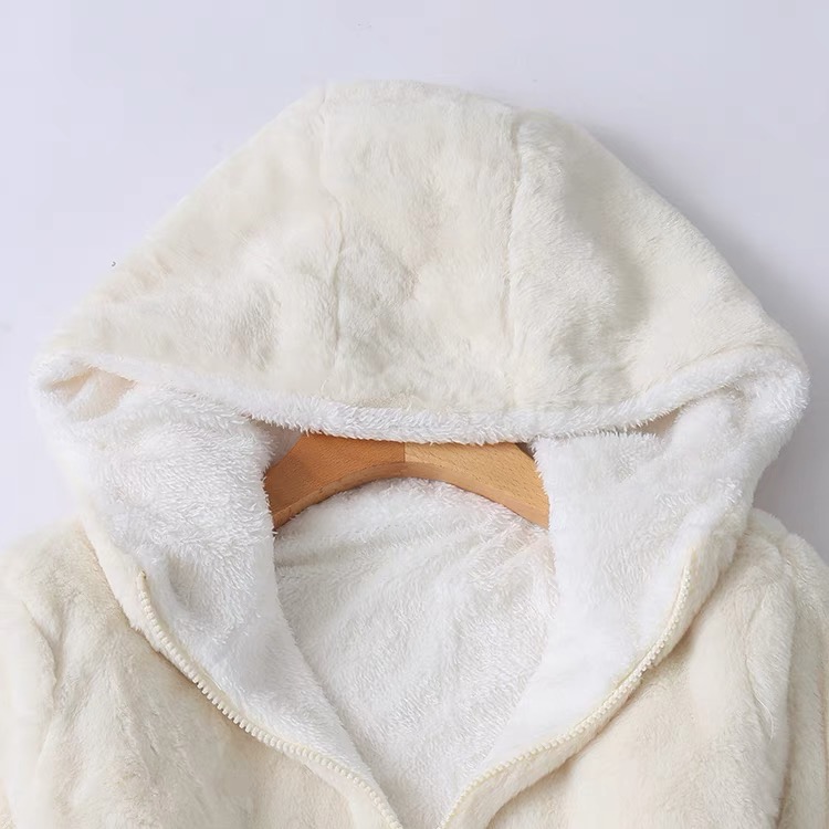 เสื้อเฟอร์กันหนาว หมวกฮู้ด เสื้อขน Fluffy coat แบรนด์ Shein ดำ