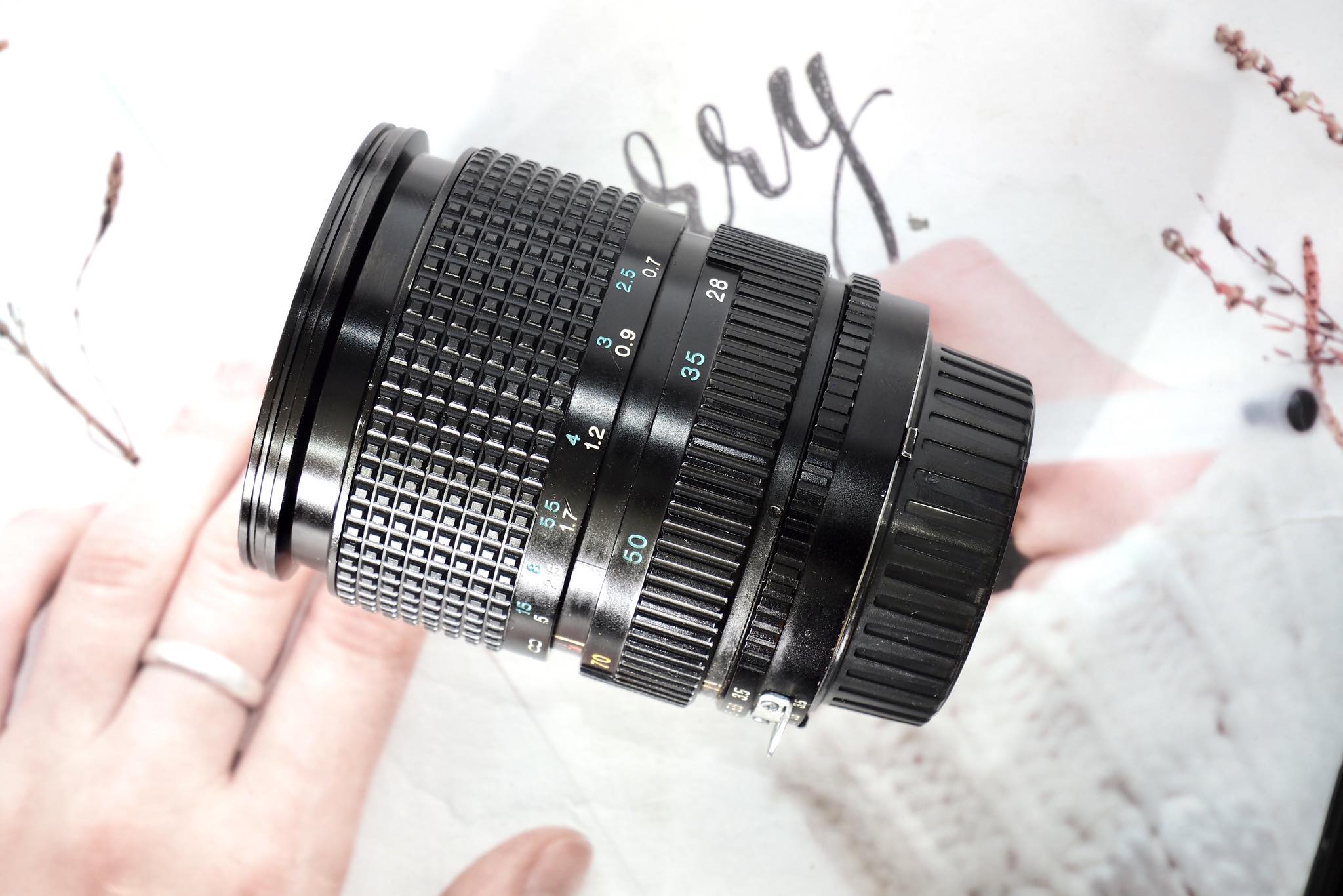 RMC TOKINA II 28-70MM. F3.5-4.5 MACRO NIKON AIS MOUNT