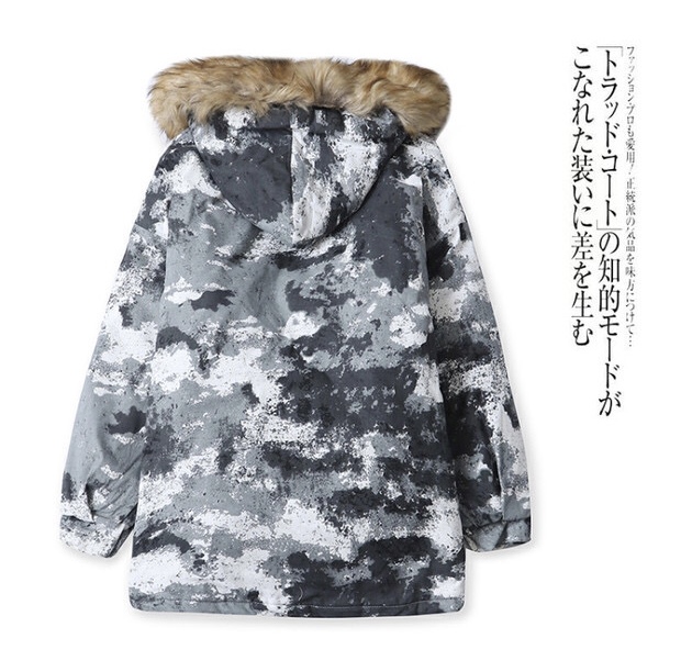 Victory เสื้อกันหนาว เสื้อฮู้ดเฟอร์ บุนวมอุ่น แบรนด์ victory over siZe bomber jacket (ขนเฟอร์ถอดได้ค่ะ) ลายพราง