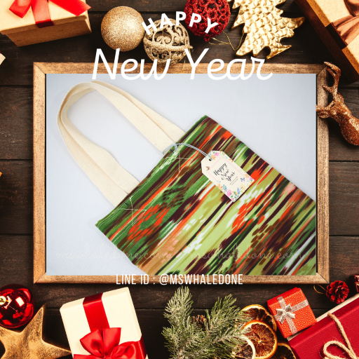 ฟรี! ป้ายแท็กคริสต์มาส/ปีใหม่ ถุงผ้าใส่ของขวัญ ขนาดใส่สมุดA5ได้หลายเล่ม ใส่ของกระจุกกระจิก ไซส์กะทัดรัด น่ารัก มีสไตล์