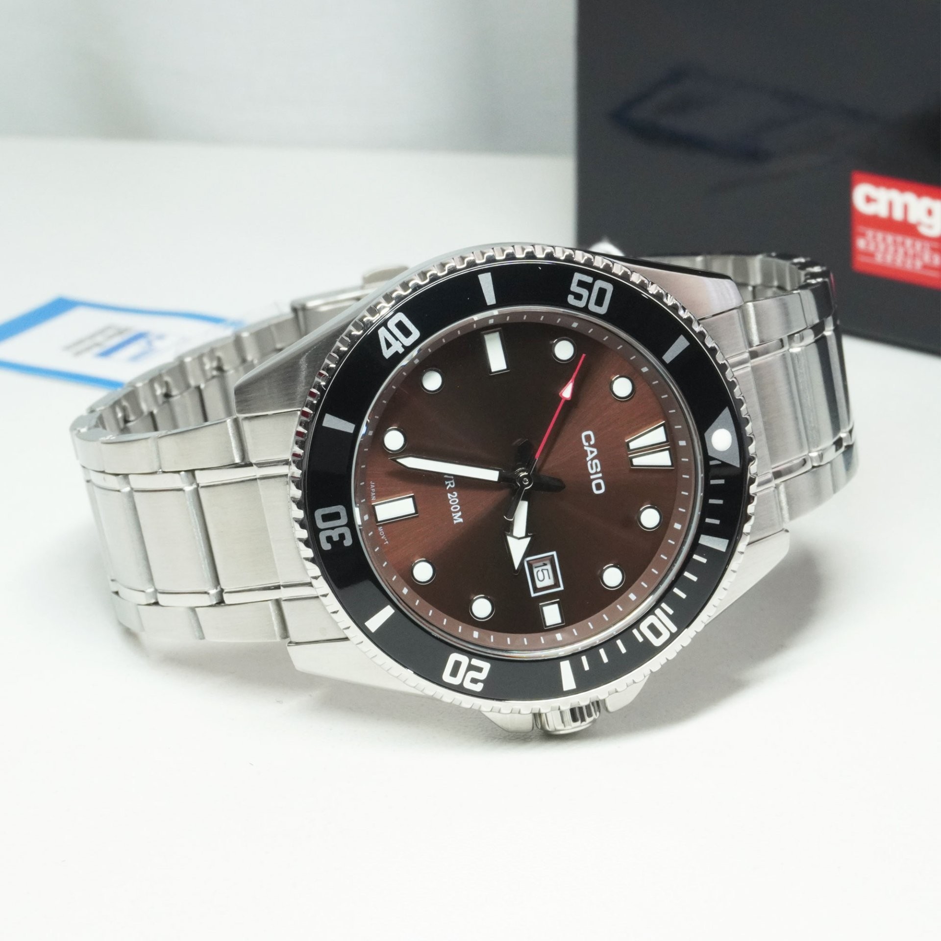 CASIO นาฬิกาคาสิโอ นาฬิกาข้อมือ นาฬิกากันน้ำ นาฬิกาของแท้ ประกันศูนย์ CMG 1 ปี รุ่น MDV-107D-5A นาฬิกาสีเงิน