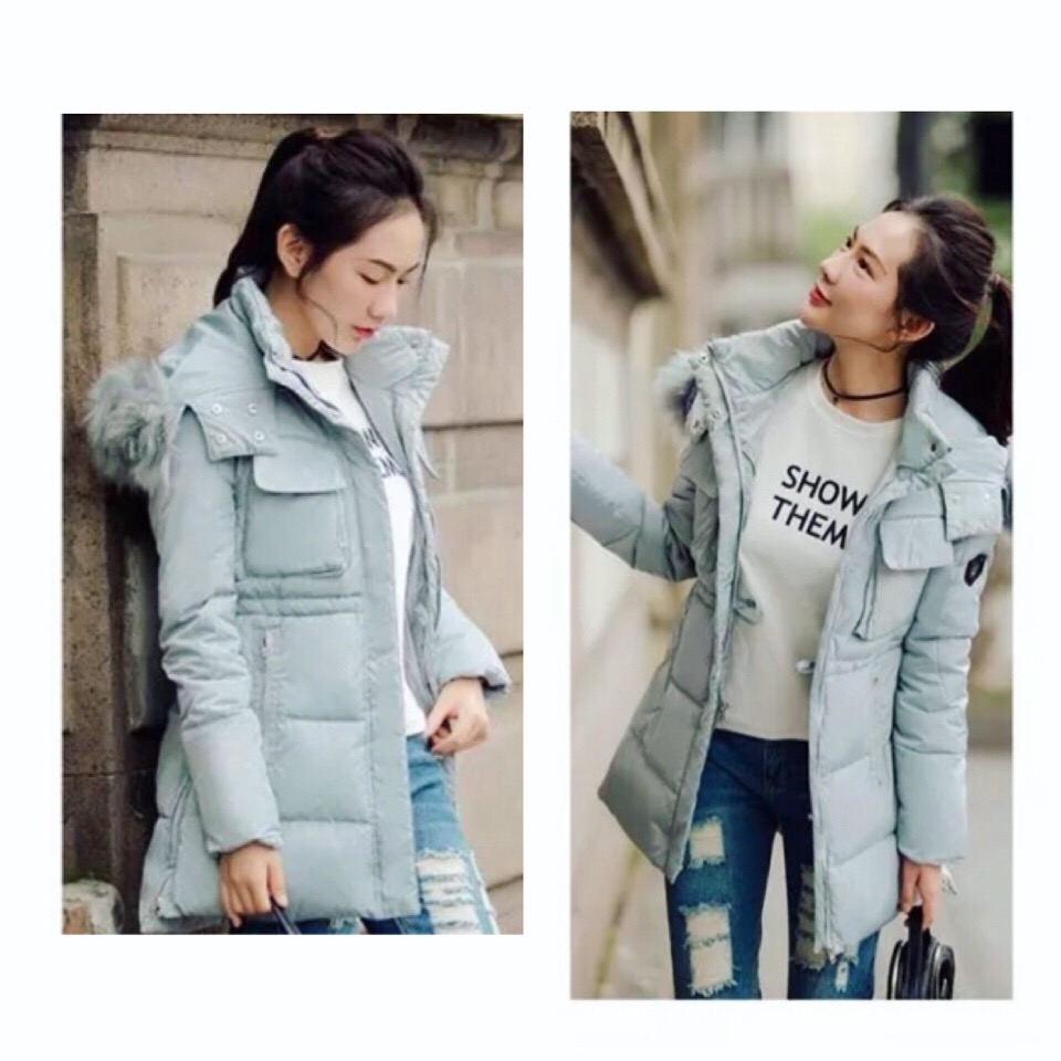 เสื้อกันหนาว เสื้อขนเป็ด🐥 แต่งเฟอร์ สีฟ้าเทา แบรนด์แคนนาดา หรู แพทเทินสวย งานเกรดพรีเมี่ยมมากๆคะ