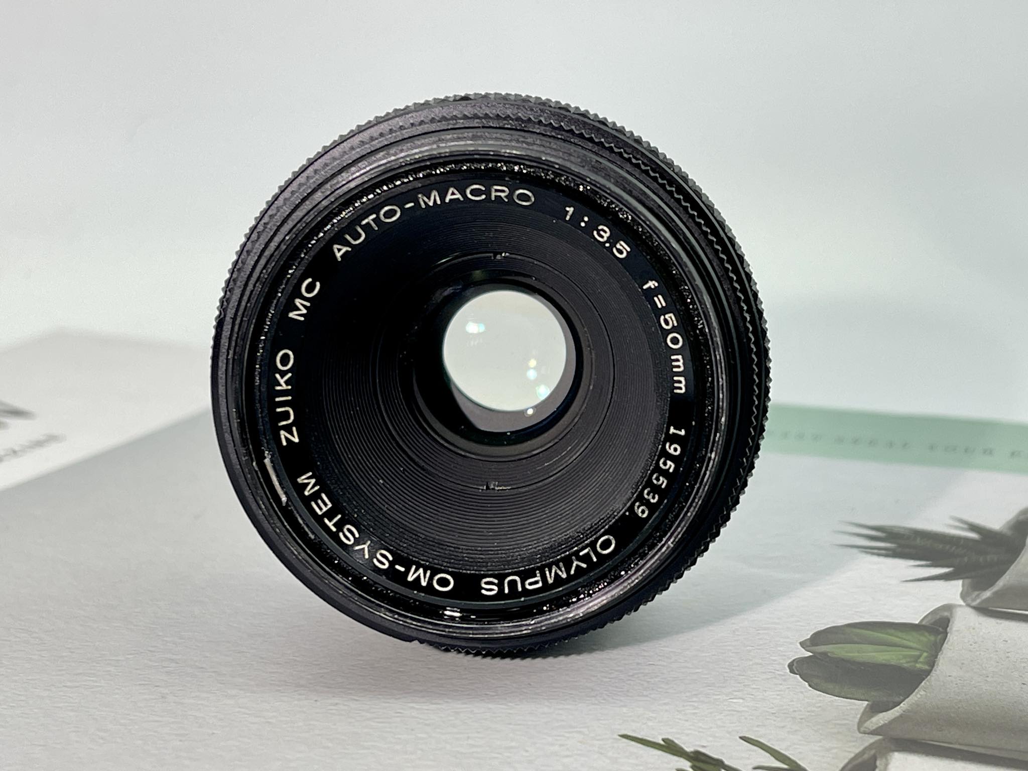 OLYMPUS OM-SYSTEM ZUIKO MC AUTO-MACRO 50MM.F3.5