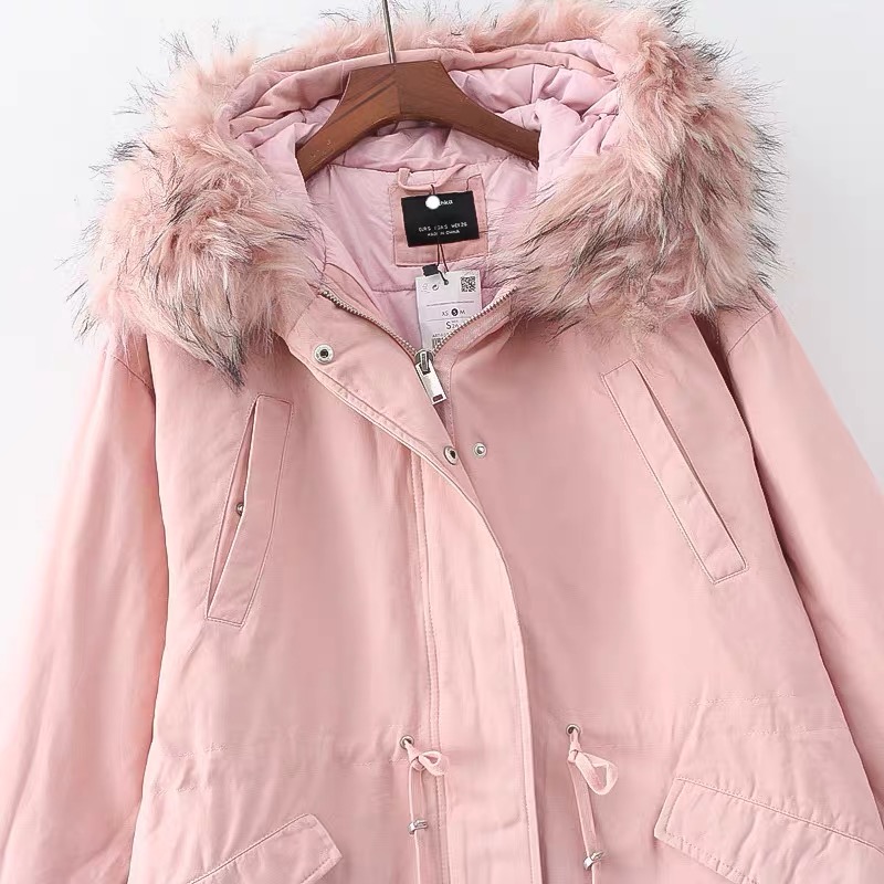 เสื้อโค้ทฮูท BERSHKAกันหนาว Parka สีชมพูอ่อน แต่งขนเฟอร์ ซับขนอุ่นด้านใน (เฟอร์ & ขนอุ่นด้านใน ถอดได้คะ) ดลบได้เลยคะ Size XS/S/M/ L/XL/XXL เขียว