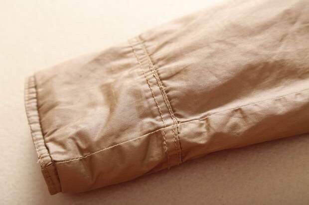 Aeropostale เสื้อกันหนาว AEROPOSTALE ติดฮูท แต่งขน ปลายฮูท(ขนถอดใส่ได้) สีน้ำตาลกากี เนื้อผ้าสวยหรู งานแบรนด์เนมแท้เลยคะ