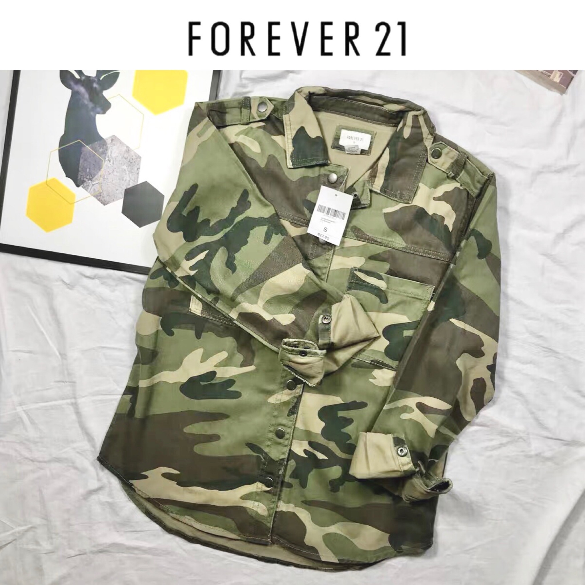 Forever21 เสื้อทหาร เสื้อคลุม สีลายพรางทหาร เสื้อนอก งานสวย เท่ห์มากคะ Forever21 ลายพราง