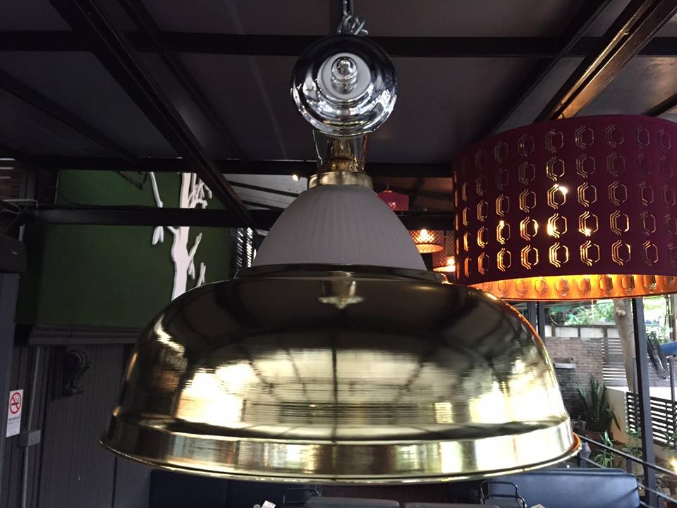 โคมไฟ โต๊ะสนุกเกอร์ โต๊ะพลู แบบ ชามทอง *5 ดวง (ราคาต่อ 1ชุด *ไม่รวมหลอดไฟ)