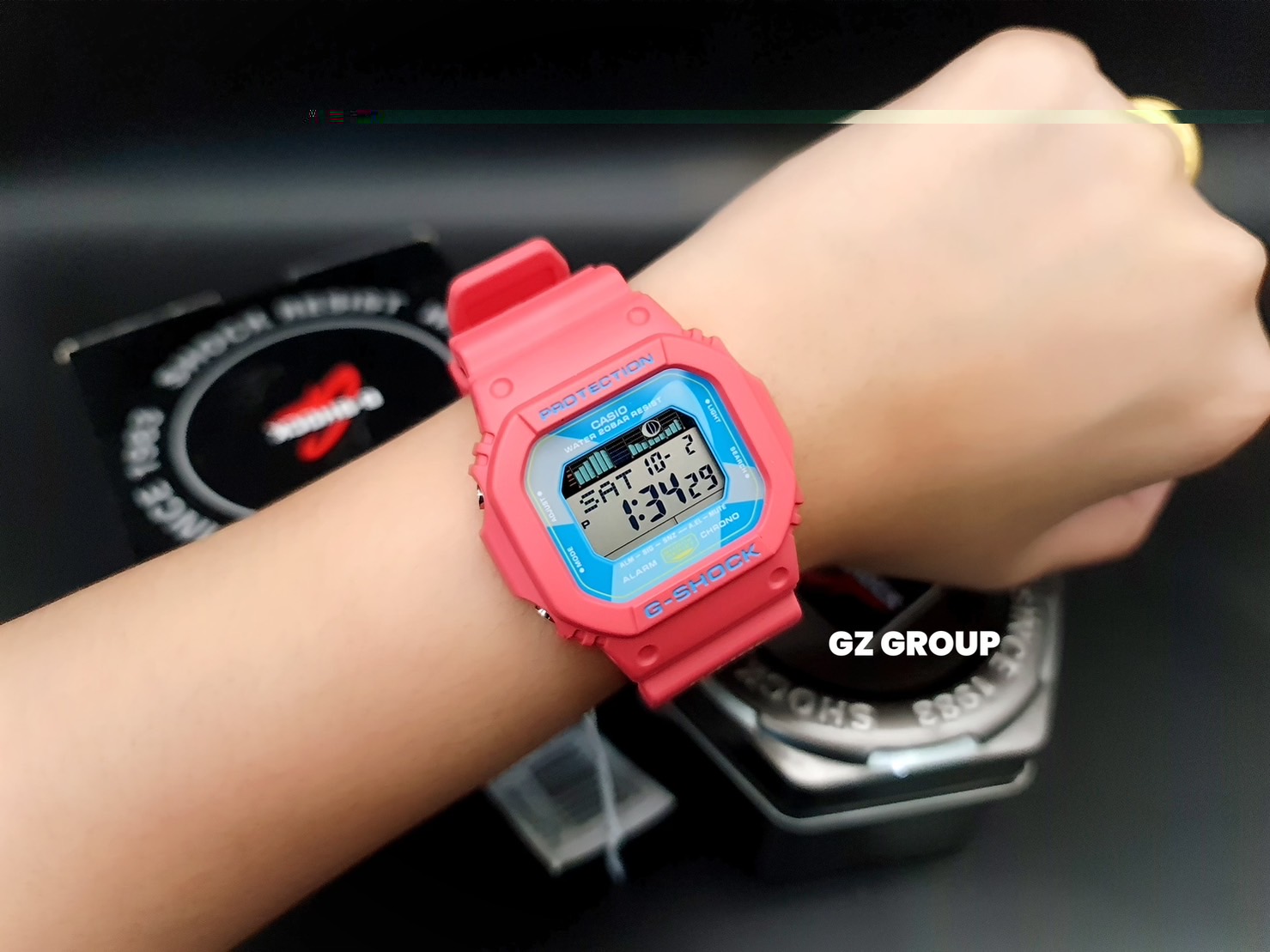 CASIO MID YEAR SALE G-SHOCK พร้อมส่ง นาฬิกาข้อมือ นาฬิกากันน้ำ นาฬิกาของแท้ ประกันศูนย์ CMG 1 ปี รุ่น GLX-5600VH-4 นาฬิกาสีชมพู