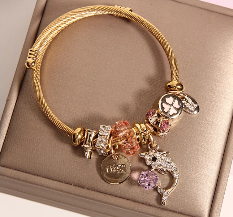 สร้อยข้อมือ กำไลข้อมือ สไตล์ pandora ห้อย จี้ปลาโลมา ฝังเพชร กำไลข้อมือวัยรุ่น แบบน่ารัก ๆ 600954