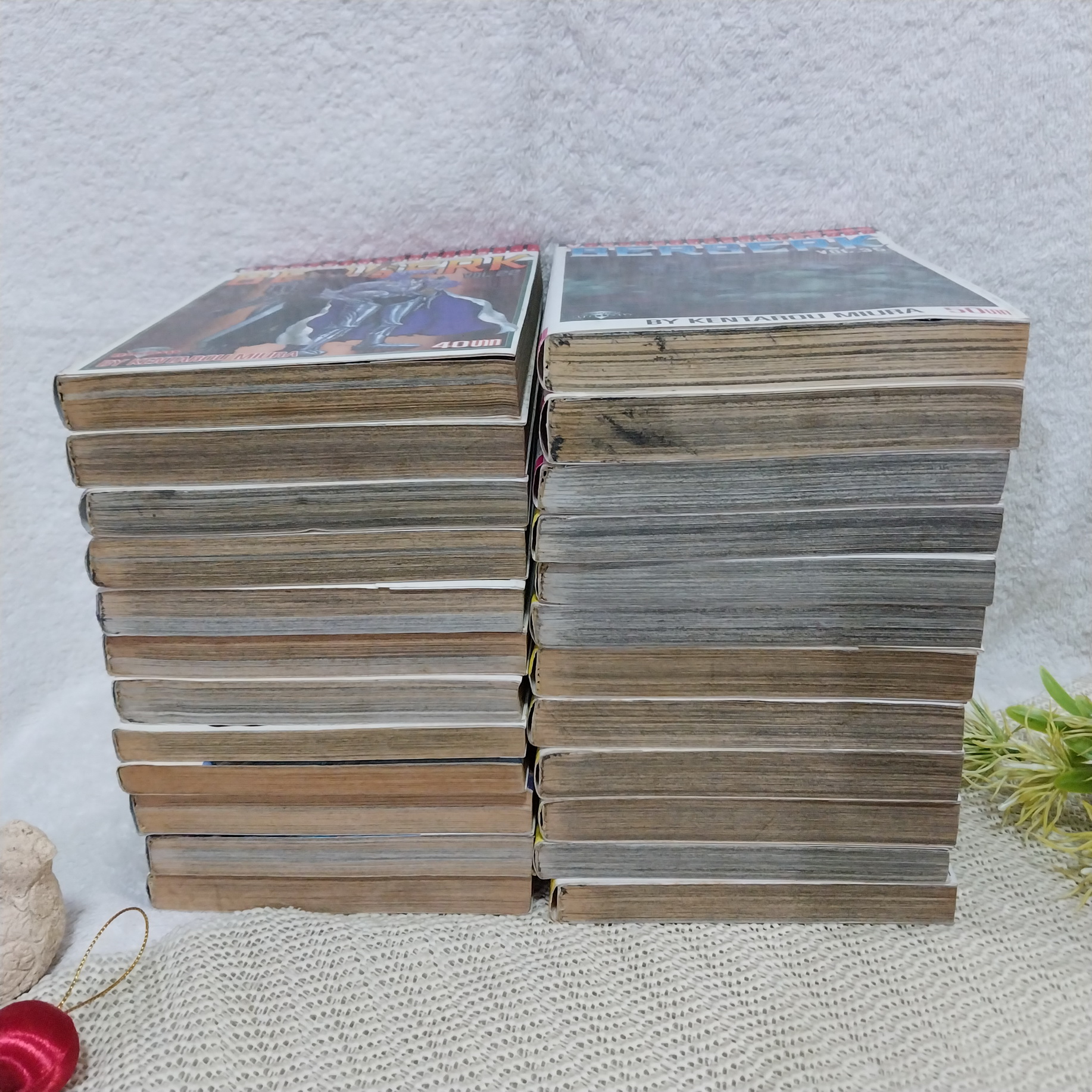 Berserk 1-35 ไม่จบ / ** ขาดเล่ม 2,5,7,9,11,13,14,16-18,33 (รวม 24 เล่ม)