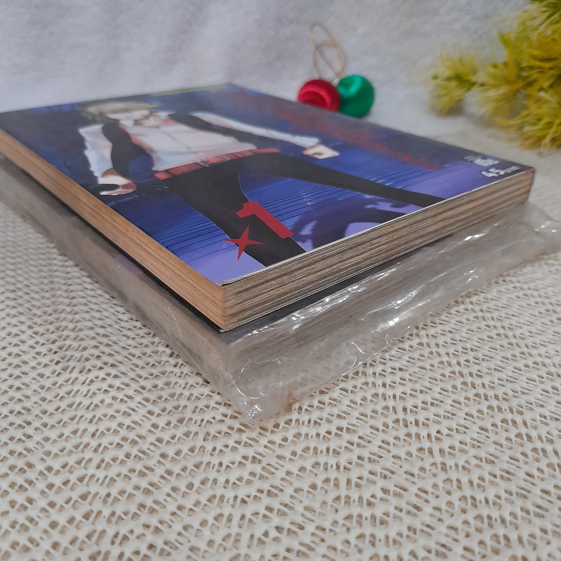 โลกบิดเบี้ยวที่อิเคะบุคุโระ บทไซกะลำนำบาป 1,3 จบ / * ขาดเล่ม 2