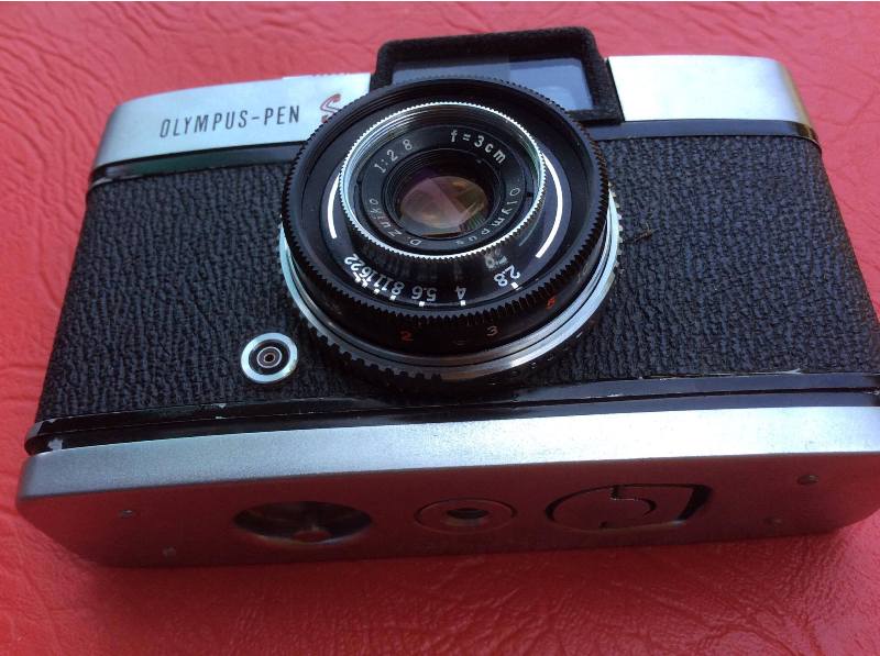 OLYMPUS-PEN S OLYMPUS D.ZUIKO 30MM.F2.8