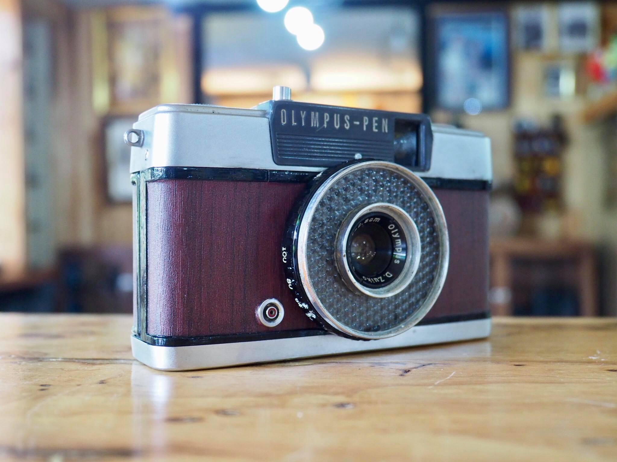 OLYMPUS PEN EE OLYMPUS D.ZUIKO 28MM.F3.5