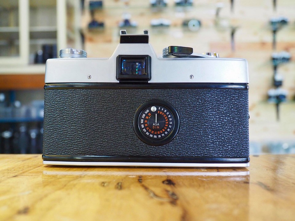 MINOLTA SRT-101