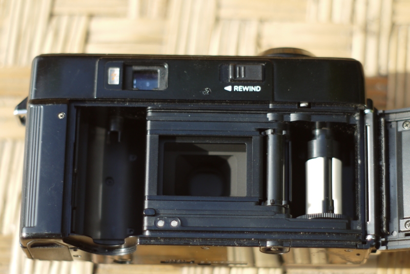 MINOLTA HI-MATIC AF2-MD
