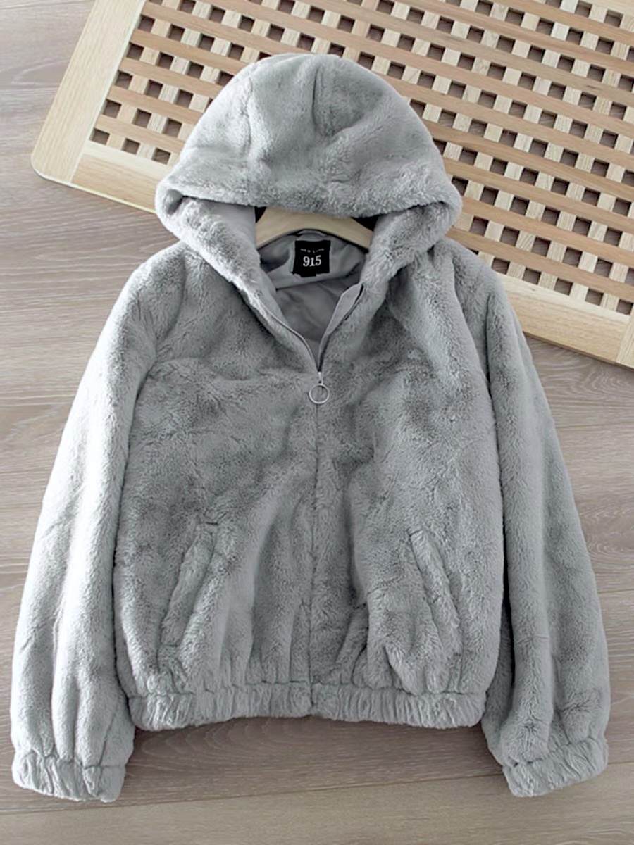 915 เสื้อเฟอร์กันหนาว หมวกฮู้ด เสื้อขน Fluffy coat แบรนด์ New look 915สำเนา เทา