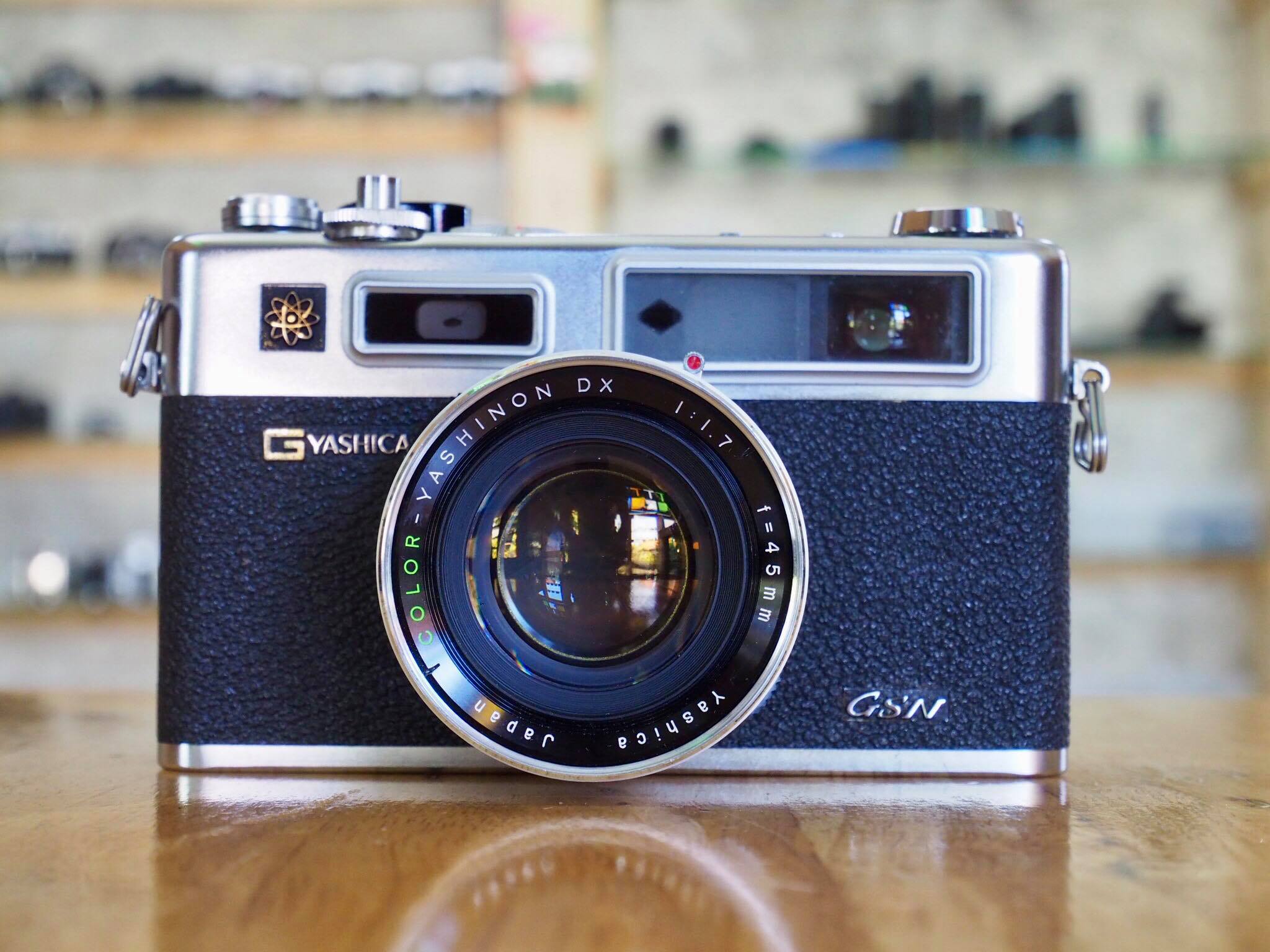 YASHICA ELECTRO 35 GSN YASHICA YASHINON DX 45MM.F1.7